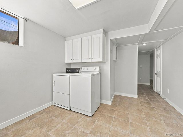 9416 Highland Pl, Arvada, CO 80002