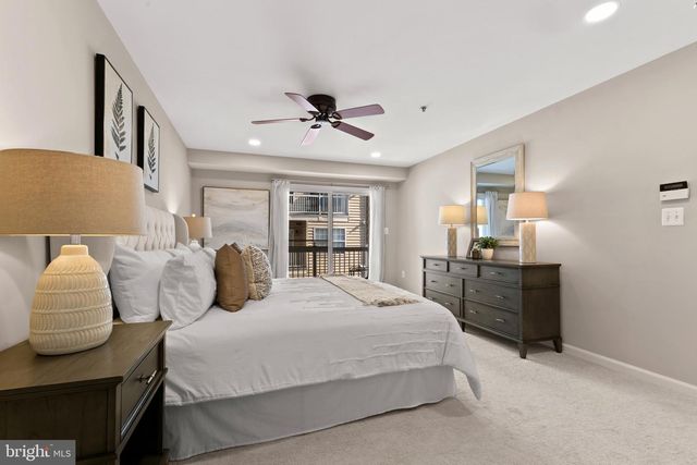 5105 DONOVAN DR, Alexandria, VA 22304