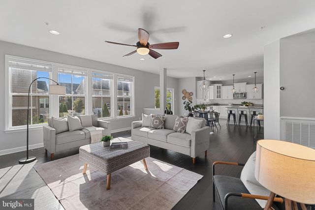815 HOLDEN RD, Frederick, MD 21701
