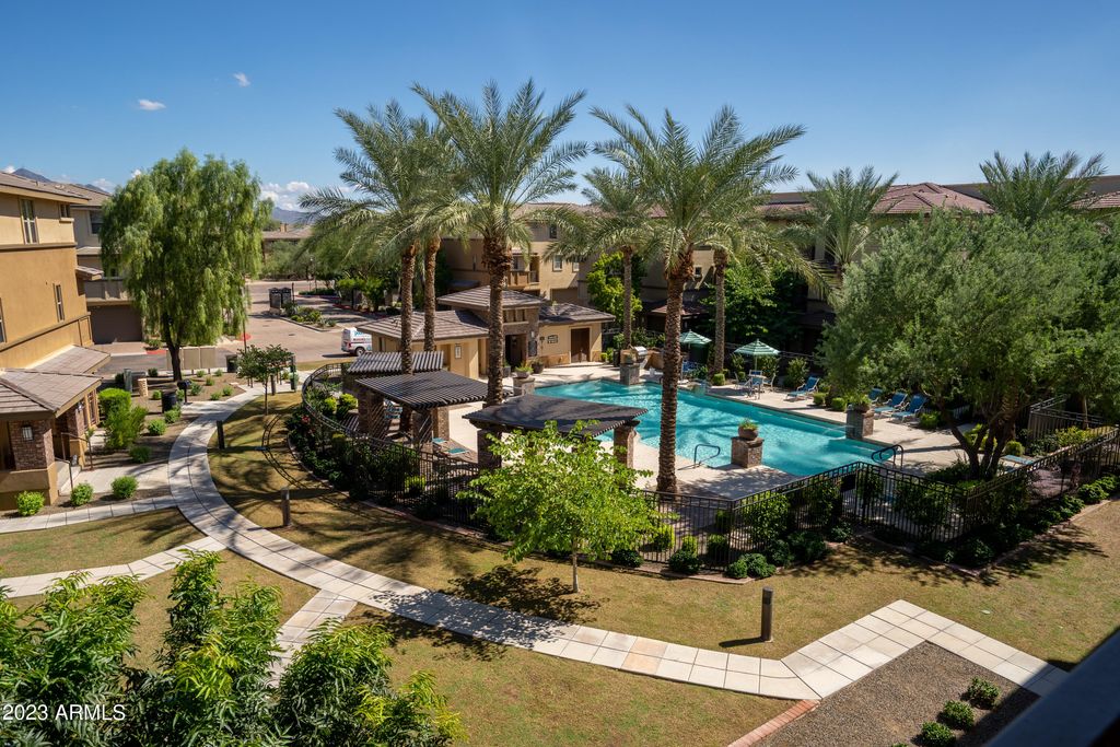 17850 N 68TH Street 3120, Phoenix, AZ 85054 — photo 2