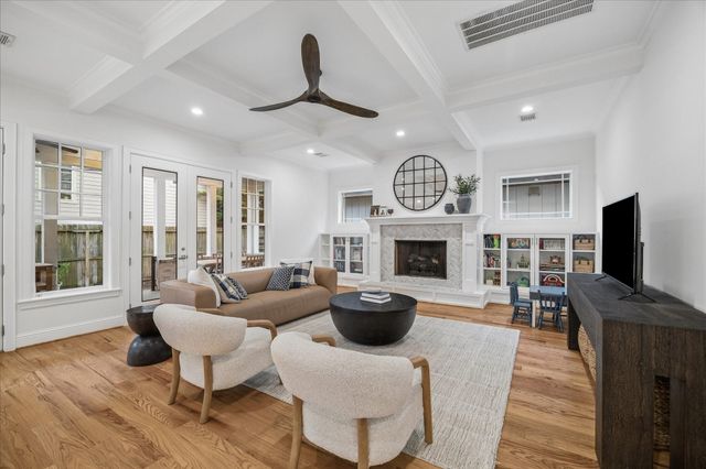 3847 Aberdeen Way, Houston, TX 77025