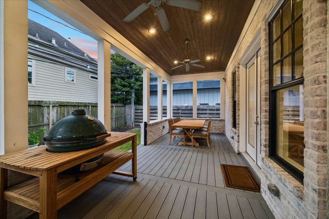 3847 Aberdeen Way, Houston, TX 77025