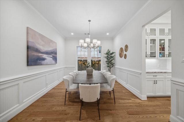 3847 Aberdeen Way, Houston, TX 77025