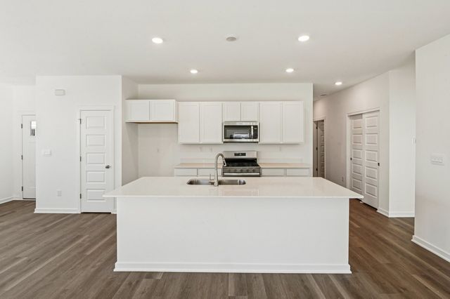 2397 Glacier Street, Pingree Grove, IL 60140