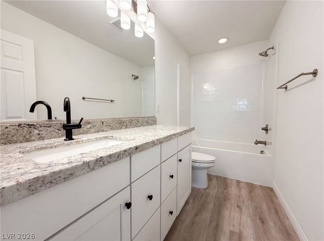 6238 Ashley Hills Avenue, Las Vegas, NV 89141