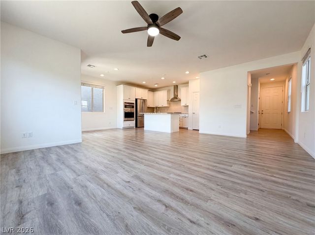 6238 Ashley Hills Avenue, Las Vegas, NV 89141