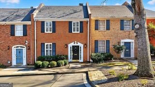 15 Prescott Walk NE, Atlanta, GA 30307