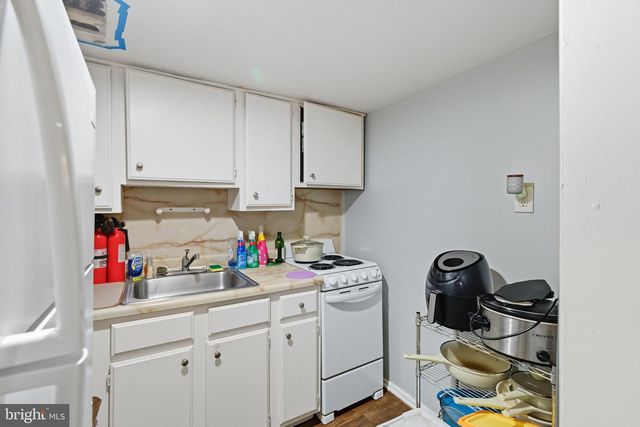 1420 67TH AVE, Philadelphia, PA 19126