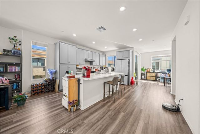 1530 W Cameron, West Covina, CA 91790