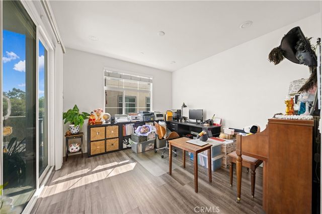 1530 W Cameron, West Covina, CA 91790