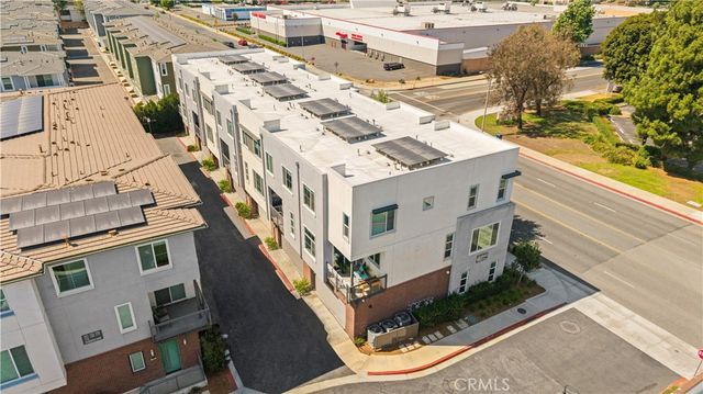 1530 W Cameron, West Covina, CA 91790