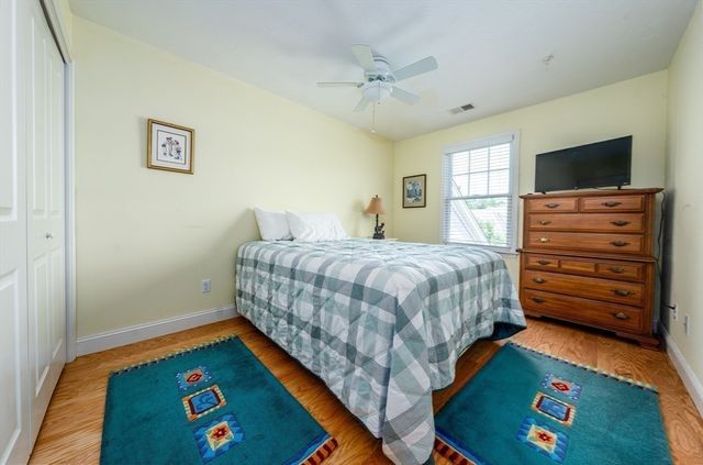 14 Stony Brook Dr 516, Mashpee, MA 02649