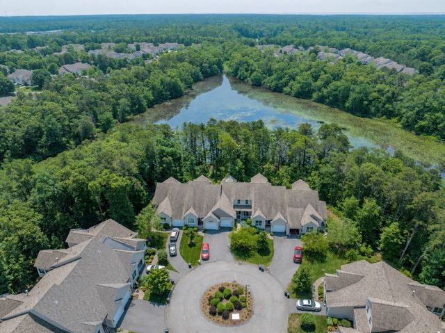 14 Stony Brook Dr 516, Mashpee, MA 02649