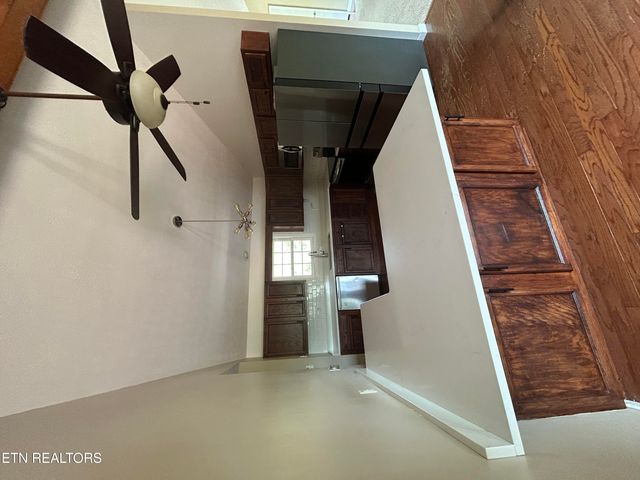201 Henley St, Tazewell, TN 37879