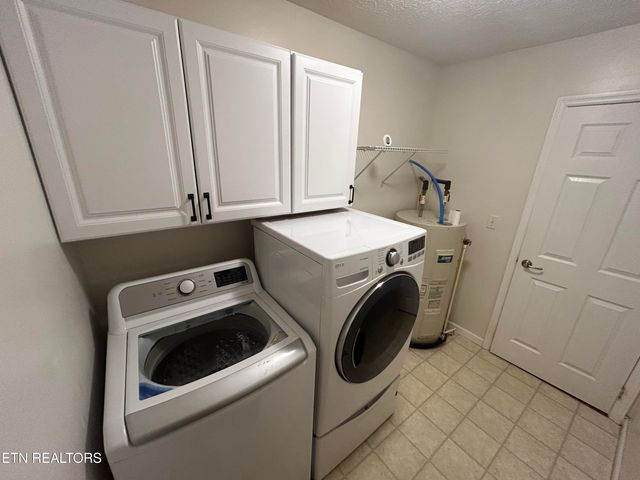 201 Henley St, Tazewell, TN 37879