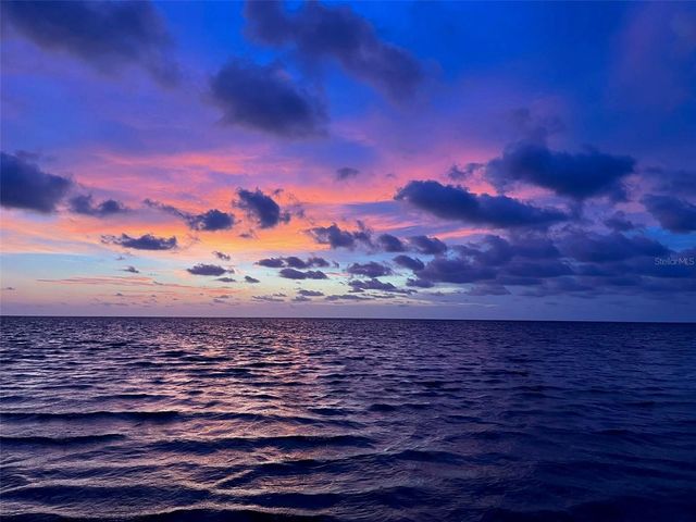 8970 LISMORE COURT, Weeki Wachee, FL 34613