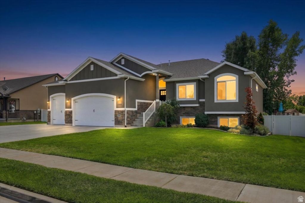 4563 W 3300 S, West Haven, UT 84401 — photo 5