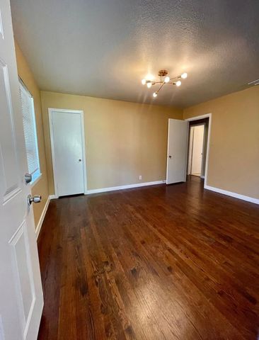 11936 Hoblitzelle Drive, Dallas, TX 75243