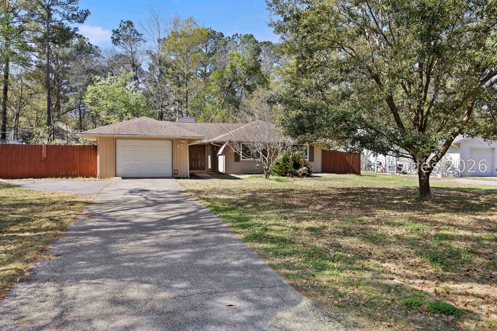38 Squiresgate Rd, Hilton Head Island, SC 29926