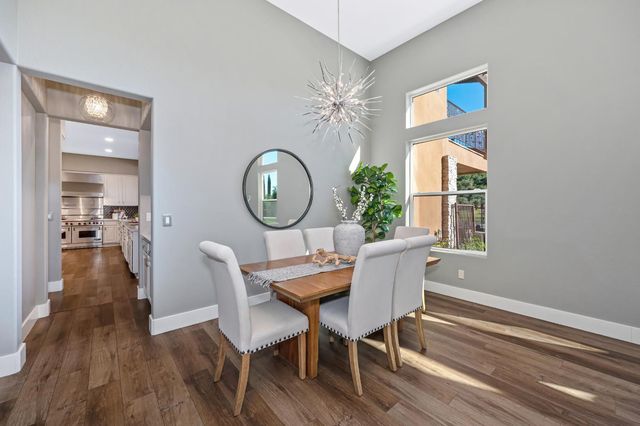 4256 Burgundy Ct, Loomis, CA 95650