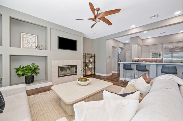 4256 Burgundy Ct, Loomis, CA 95650