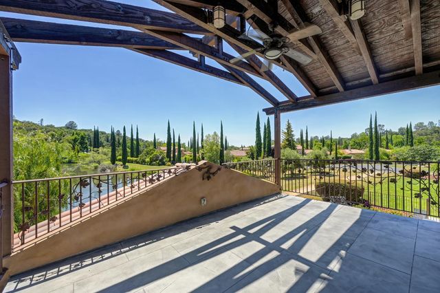 4256 Burgundy Ct, Loomis, CA 95650