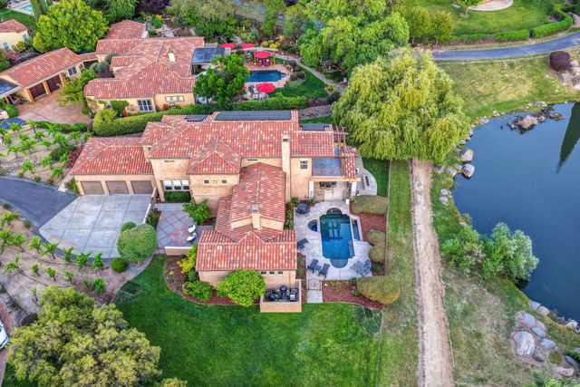 4256 Burgundy Ct, Loomis, CA 95650