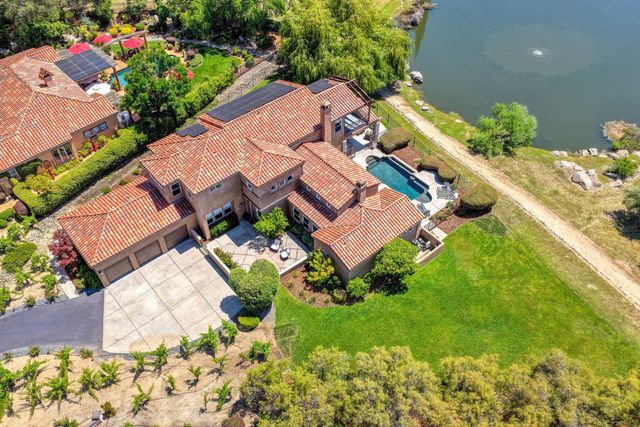 4256 Burgundy Ct, Loomis, CA 95650