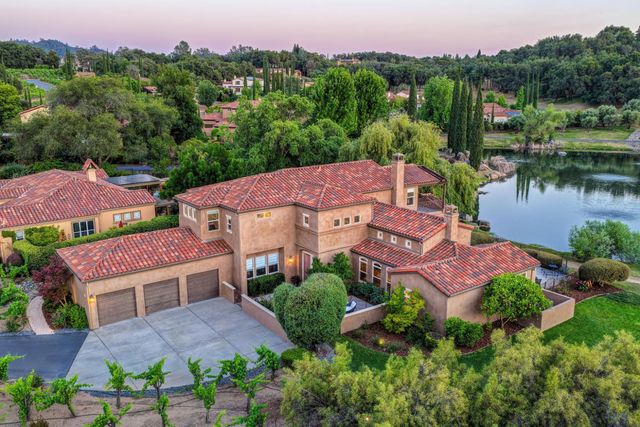 4256 Burgundy Ct, Loomis, CA 95650
