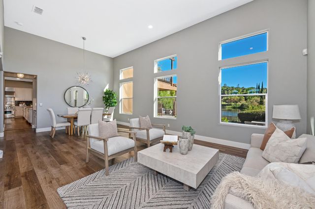 4256 Burgundy Ct, Loomis, CA 95650