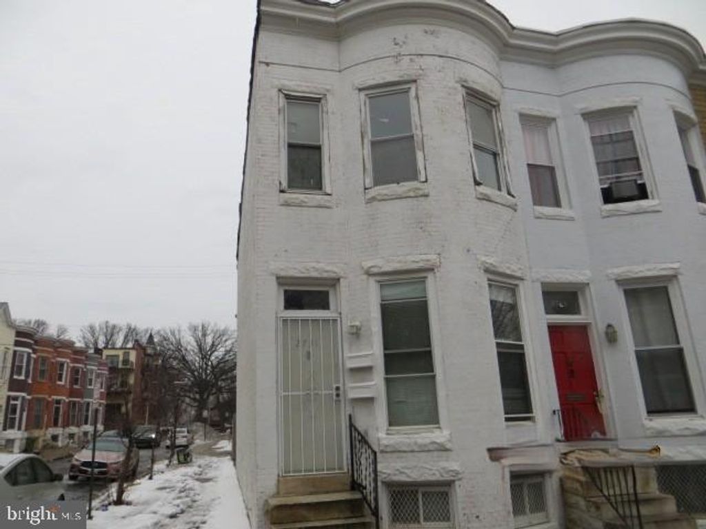 2731 PARKWOOD AVE, Baltimore, MD 21217