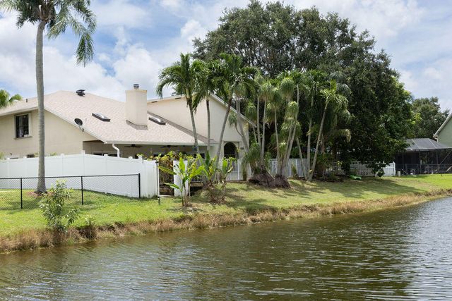 6310 KAMPUR Court, Boynton Beach, FL 33437