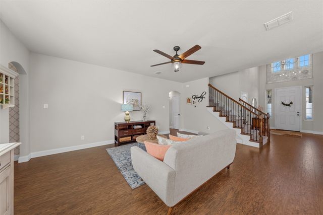 10217 Driskill Drive, Waco, TX 76708