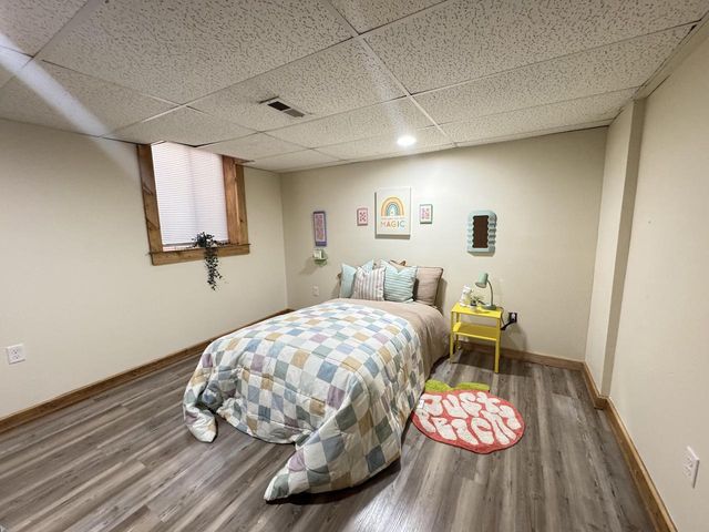 2210 N 15th STREET, Milwaukee, WI 53205