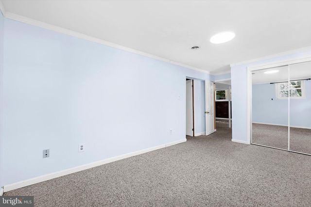 8249 VICTORIA RD, Millersville, MD 21108