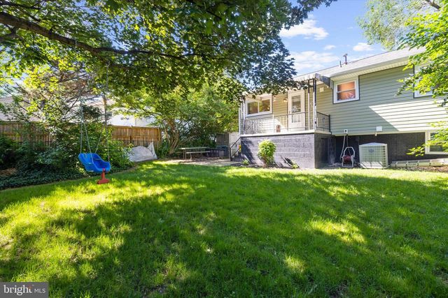 8249 VICTORIA RD, Millersville, MD 21108