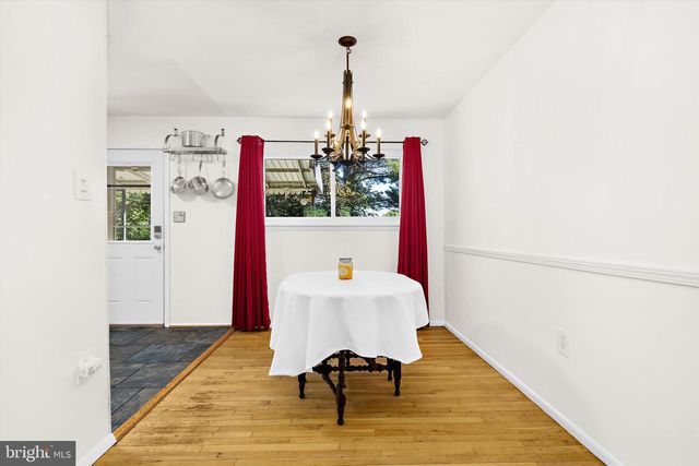 8249 VICTORIA RD, Millersville, MD 21108