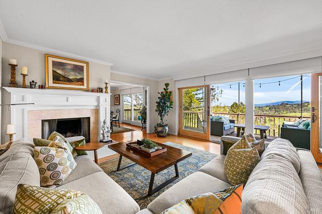 115 Oak Springs Dr, San Anselmo, CA 94960