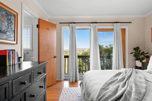 115 Oak Springs Dr, San Anselmo, CA 94960