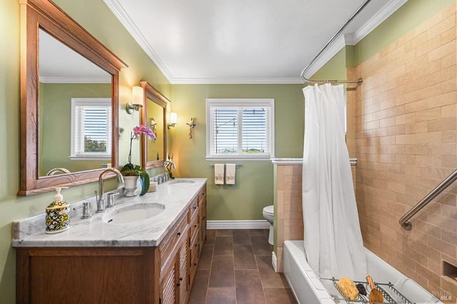 115 Oak Springs Dr, San Anselmo, CA 94960