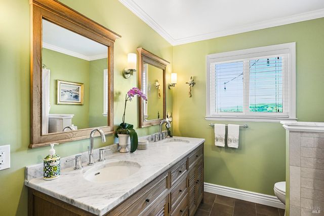 115 Oak Springs Dr, San Anselmo, CA 94960