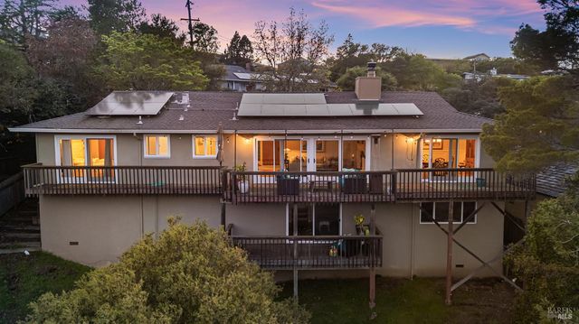 115 Oak Springs Dr, San Anselmo, CA 94960