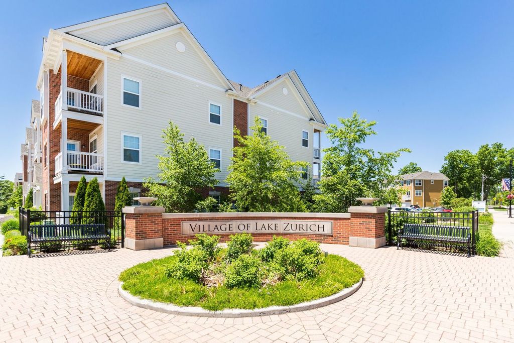 60 W MAIN Street 323, Lake Zurich, IL 60047