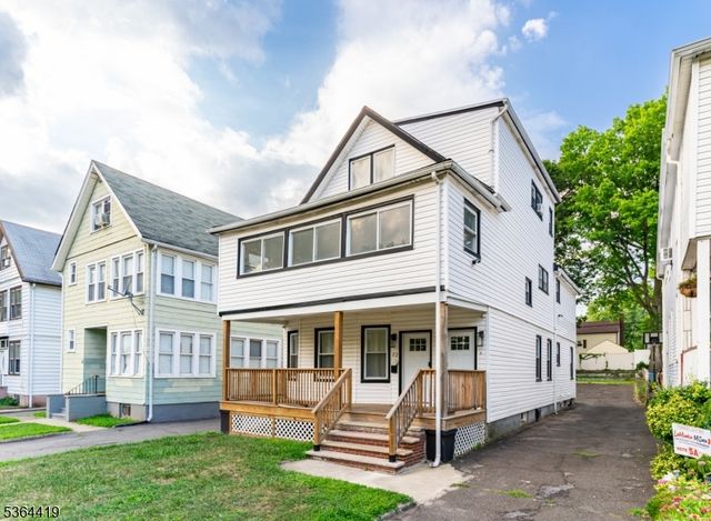 72 Fair St, East Orange City, NJ 07017