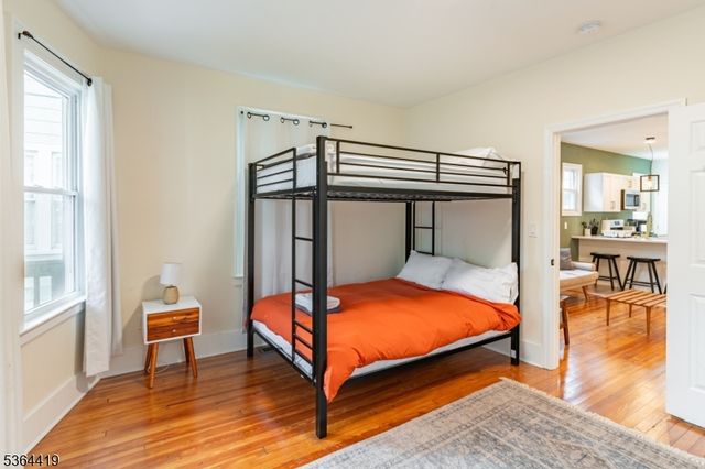 72 Fair St, East Orange City, NJ 07017