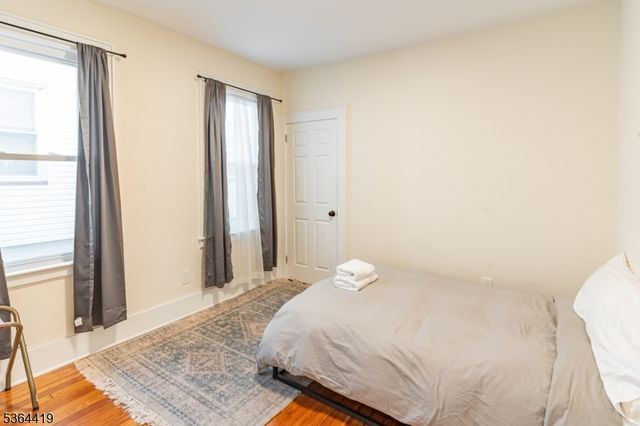72 Fair St, East Orange City, NJ 07017