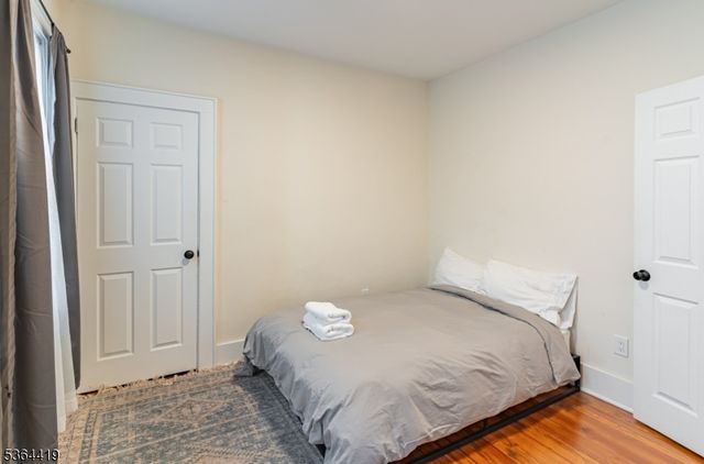72 Fair St, East Orange City, NJ 07017