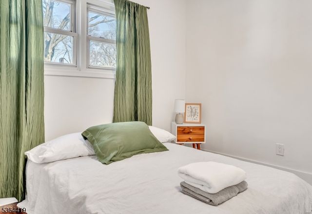 72 Fair St, East Orange City, NJ 07017