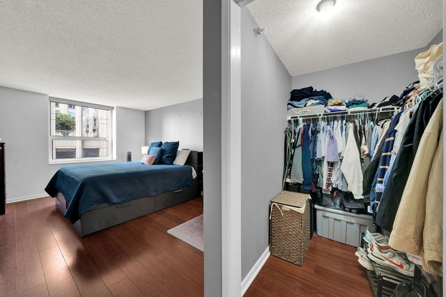 545 N Dearborn Street 1202, Chicago, IL 60654