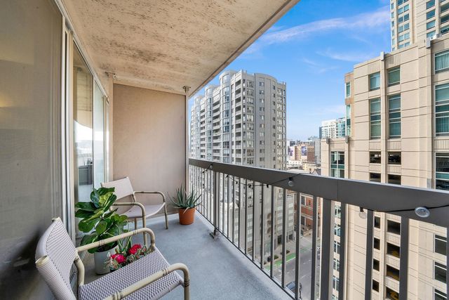 545 N Dearborn Street 1202, Chicago, IL 60654